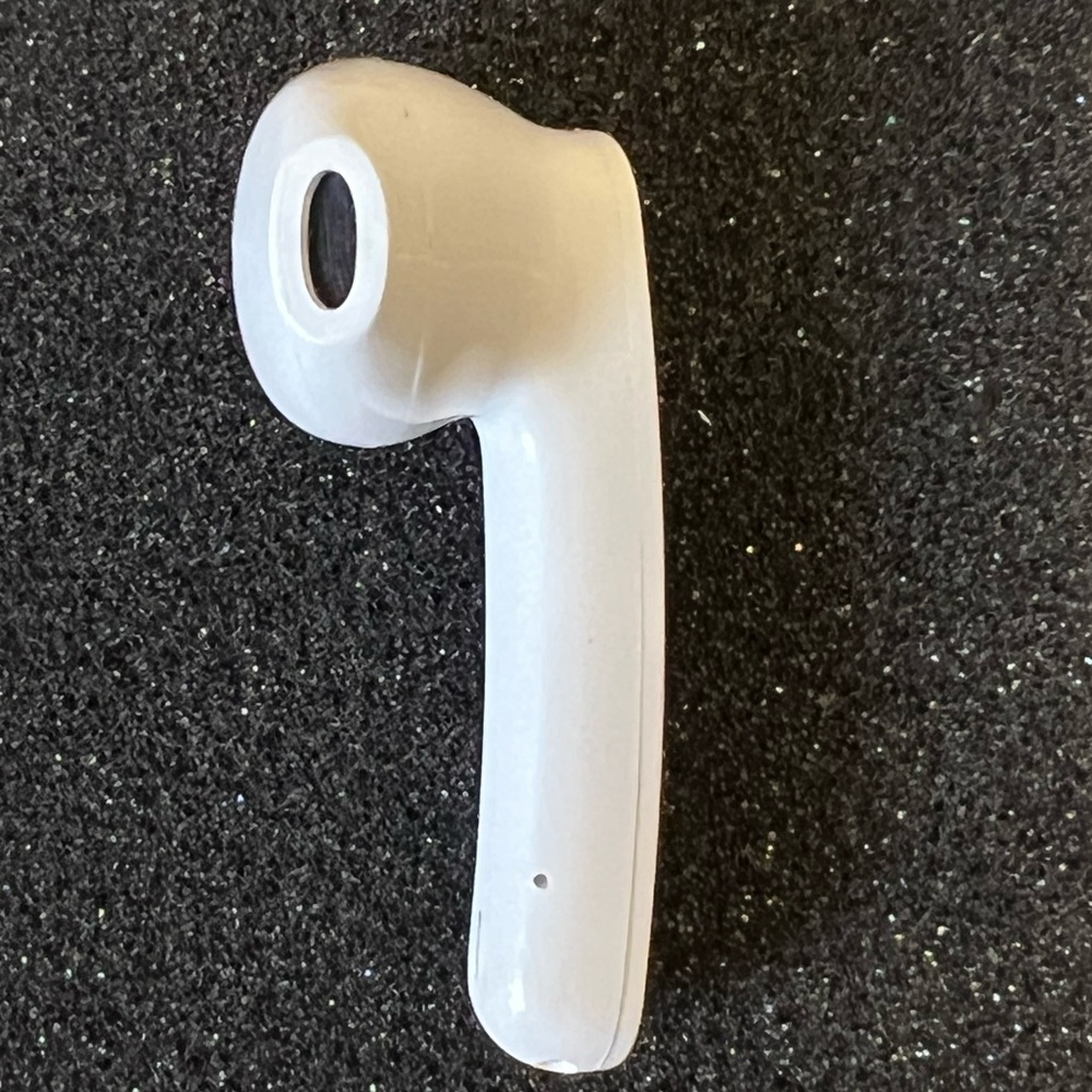 Ear buds - Picture 7 of 8